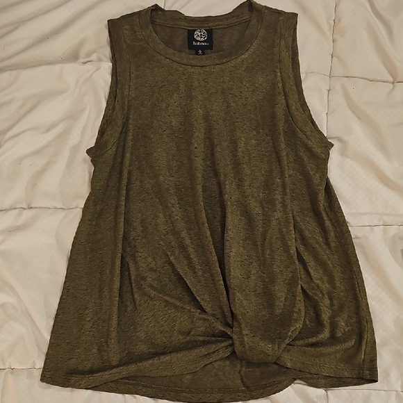 Three - Bobeau Olive Sleeveless Tee S - Picture 1 of 1